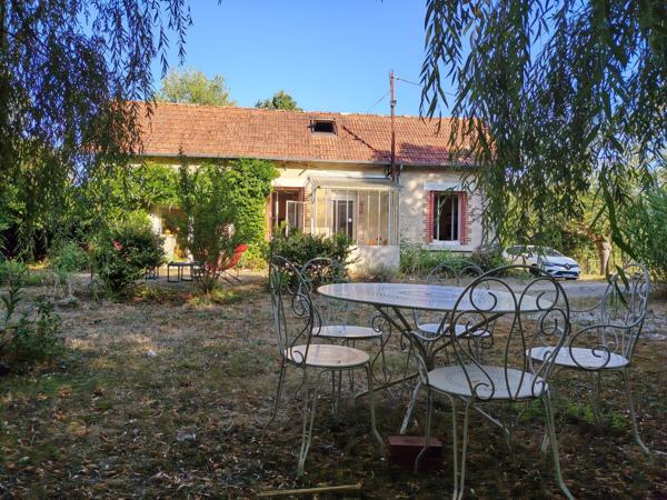 Maison à COUR-CHEVERNY, 41700 - 4 pièces 84m²
