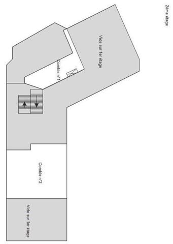 Grande propriété d’une surface de 450m² habitable, 680m² utile sur un terrain de 2.408m².