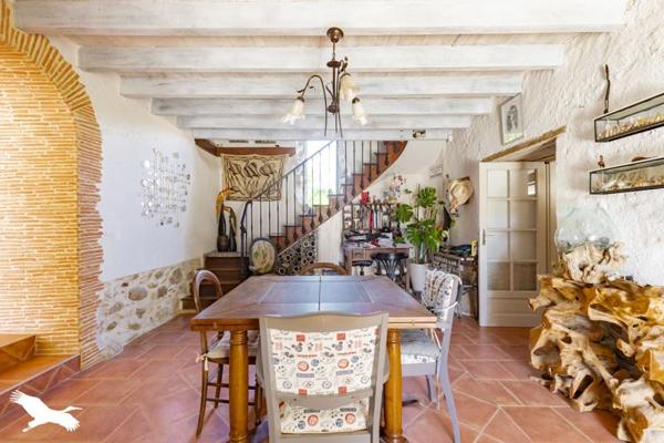 Maison à vendre |  Saint-Jean-de-Verges |  10 pièces | 174 m²
