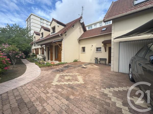 Maison à vendre  5 pièces - 182 m 2   BEZONS  - 95
