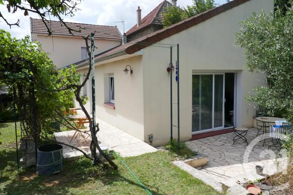 Maison à vendre  5 pièces - 182 m 2   BEZONS  - 95