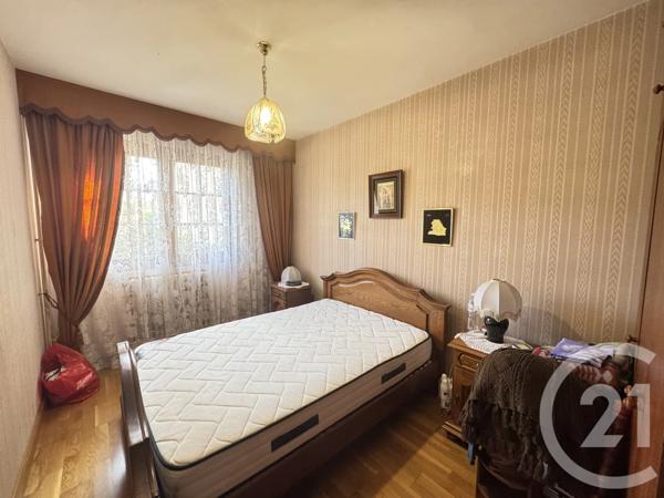 Maison à vendre  5 pièces - 182 m 2   BEZONS  - 95
