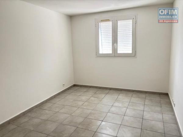 A vendre T2 plein centre de La Montagne, à proximité de tous les commerces, à pieds.