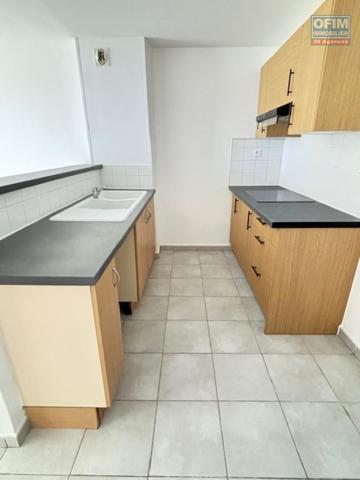 A vendre T2 plein centre de La Montagne, à proximité de tous les commerces, à pieds.