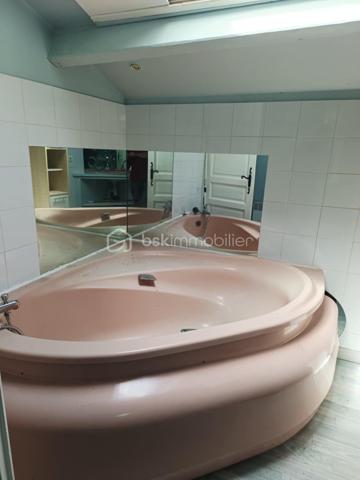 Corps de ferme de 184 m²