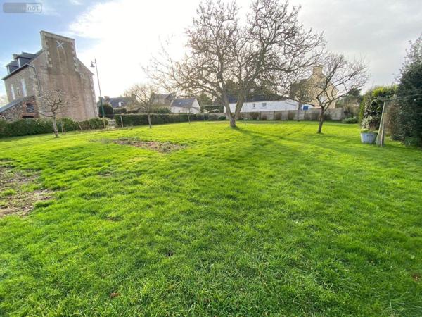 Terrain à Batir à vendre à Tréveneuc dans les Côtes-d'Armor (22410), ref : TEBA-321