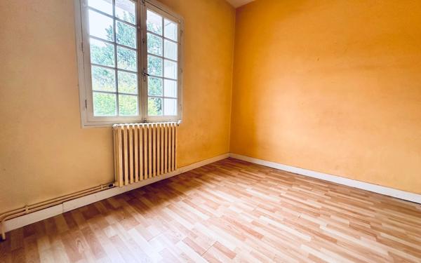 Maison à vendre    5 pièces •  Langon