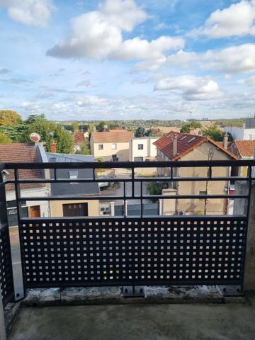 Appartement 2 pièce(s) 51.76 m2- EN CENTRE VILLE