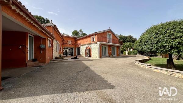 Maison à vendre 4 pièces 175 m² Saint-Privat-des-Vieux