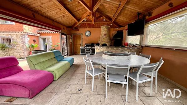 Maison à vendre 4 pièces 175 m² Saint-Privat-des-Vieux