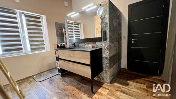 Maison à vendre 4 pièces 175 m² Saint-Privat-des-Vieux