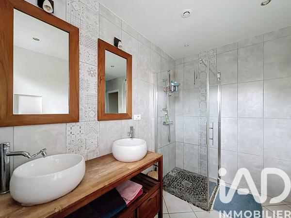 Maison à vendre 5 pièces 112 m² Sainte-Marie-aux-Chênes