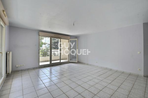 Monplaisir, appartement T4 de 88 m² avec terrasse de 24 m² et garage, Lyon 8ème (69008)