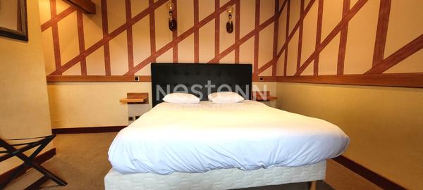 Restaurant/Hôtel 3*  Emplacement N°1