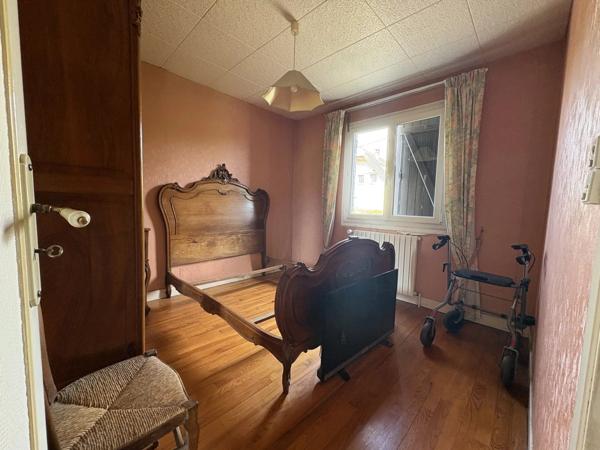 Vente                                                      Maison
                        
                     5 pièces                      94 m2                     à La Chaussée-d'Ivry