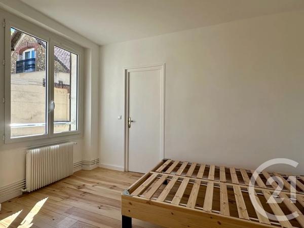 Appartement F2 à vendre  2 pièces - 35,69 m 2   COULOMMIERS  - 77