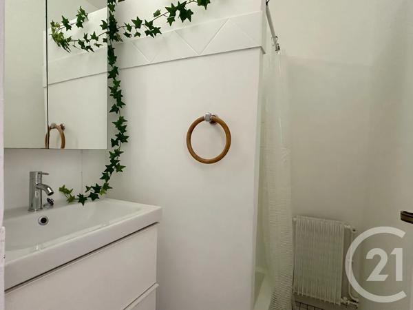 Appartement F2 à vendre  2 pièces - 35,69 m 2   COULOMMIERS  - 77