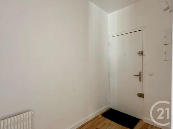 Appartement F2 à vendre  2 pièces - 35,69 m 2   COULOMMIERS  - 77