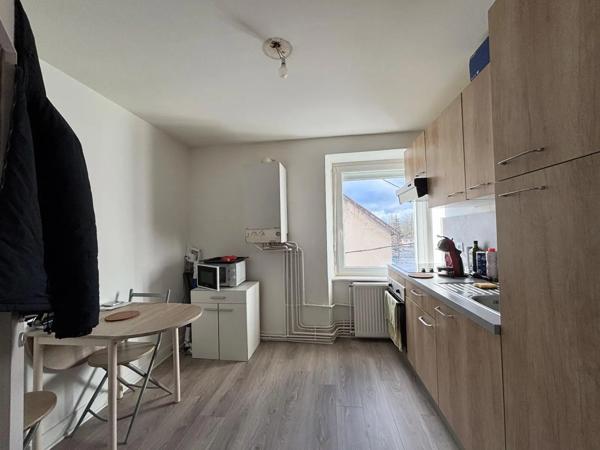 Appartement à louer 1 pièce 30.01m²