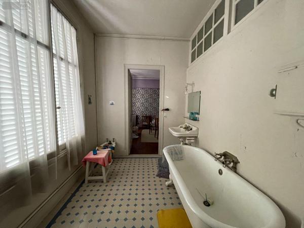 Maison de maître à vendre à Quimper dans le Finistère (29000), ref : LD/BGZ   
centre-ville