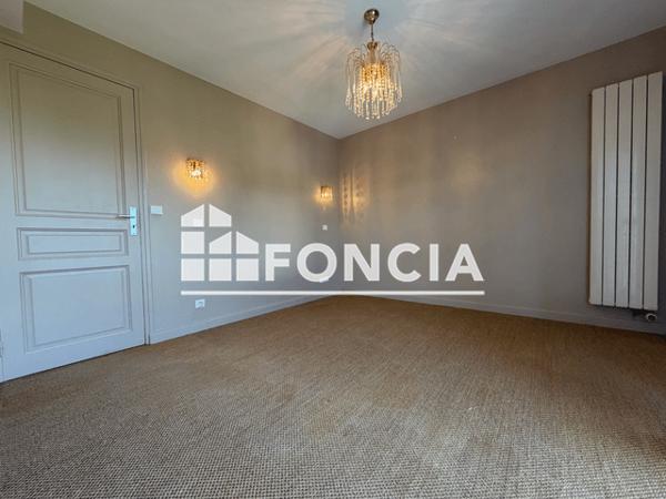 Location Appartement 3 pièces 88.97 m² - 16-18-20 BD WINSTON CHURCHILL La Rochelle 17000