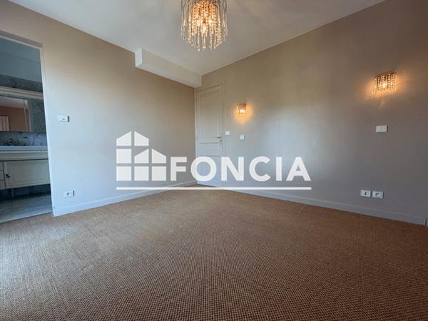 Location Appartement 3 pièces 88.97 m² - 16-18-20 BD WINSTON CHURCHILL La Rochelle 17000
