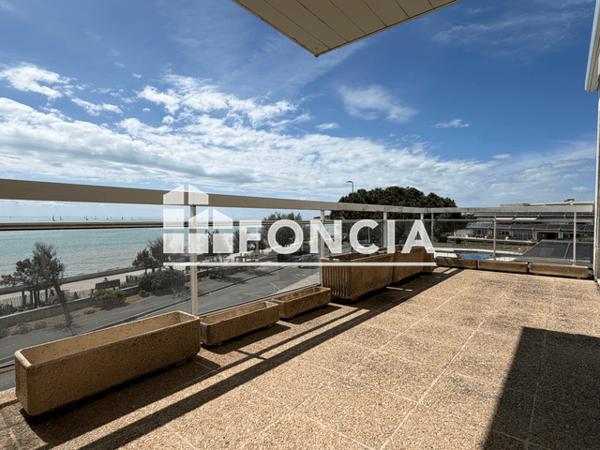 Location Appartement 3 pièces 88.97 m² - 16-18-20 BD WINSTON CHURCHILL La Rochelle 17000