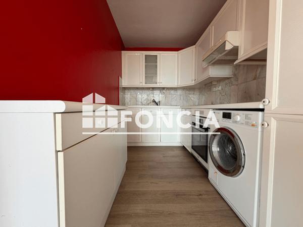 Location Appartement 3 pièces 88.97 m² - 16-18-20 BD WINSTON CHURCHILL La Rochelle 17000