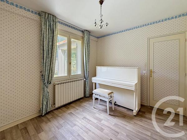 Maison à vendre  7 pièces - 140,32 m 2   PROVINS  - 77