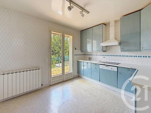 Maison à vendre  7 pièces - 140,32 m 2   PROVINS  - 77
