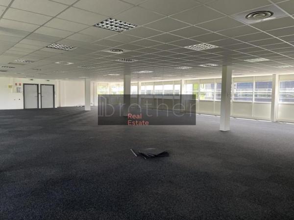 Bureau de 2878 m² à louer à Bordeaux Ouest-Merignac