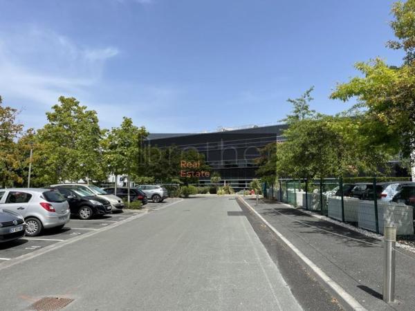 Bureau de 2878 m² à louer à Bordeaux Ouest-Merignac