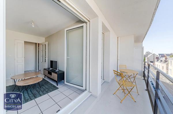 Appartement à vendre 2 pièces 40.55m² Tours (37000)