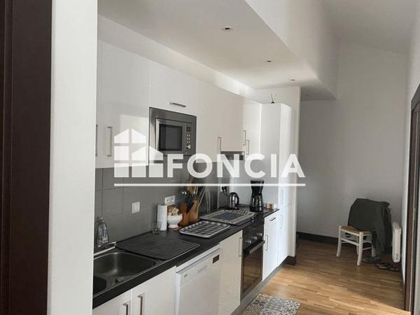 Location Appartement 3 pièces 82.15 m² - 16 QUAI AUX VIVRES Rochefort 17300