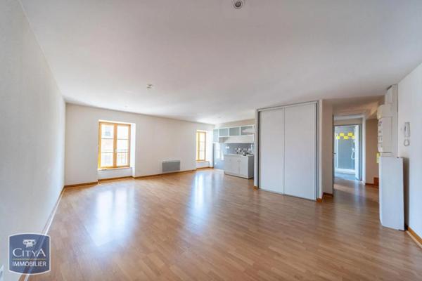 Appartement à louer 3 pièces 69.77m²