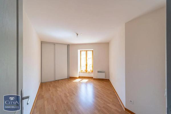 Appartement à louer 3 pièces 69.77m²