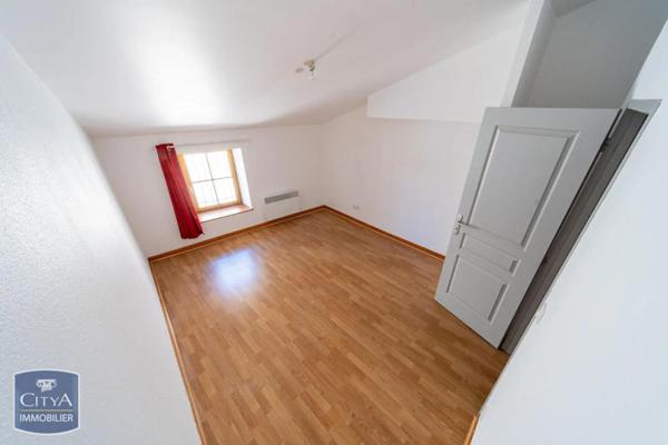 Appartement à louer 3 pièces 69.77m²