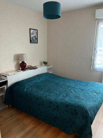 Appartement
                                                                                                                                                                                                                                                                                                                        3 pièce(s)                                                                                                                                                                                                          2 chambre(s)                                                                                                                                                                                                          64  m²