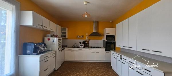 Maison 5 chambres - 163m² - jardin