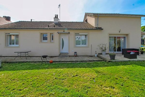 Maison rénovée – 4 chambres – Prestations modernes – DPE B