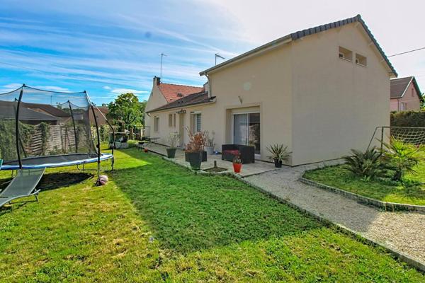 Maison rénovée – 4 chambres – Prestations modernes – DPE B
