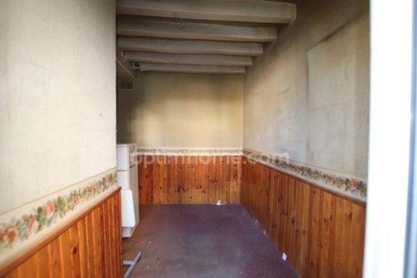VAILLY SUR SAULDRE MAISON DE VILLAGE MITOYENNE 3 PIECES A RENOVER ENTIEREMENT