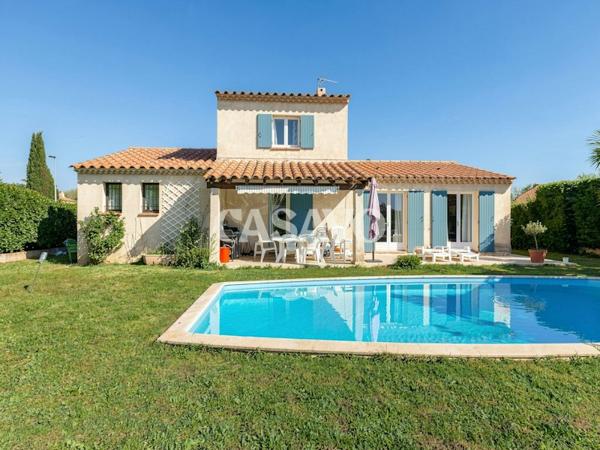 Vente Maison 5 pièces de 115m² - 13540 Aix-en-Provence