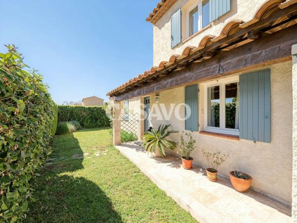 Vente Maison 5 pièces de 115m² - 13540 Aix-en-Provence