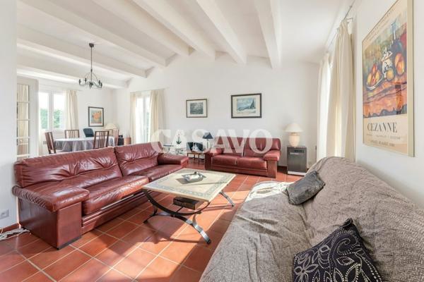 Vente Maison 5 pièces de 115m² - 13540 Aix-en-Provence