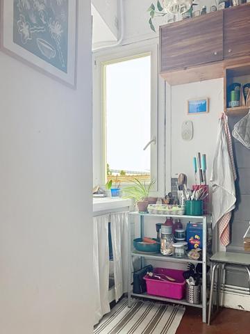 2/3 pièces de charme sur rue calme