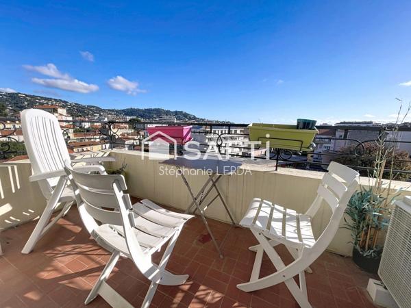 2P LUMINEUX PROCHE CENTRE VILLE