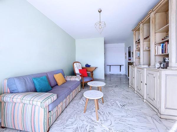 2P LUMINEUX PROCHE CENTRE VILLE