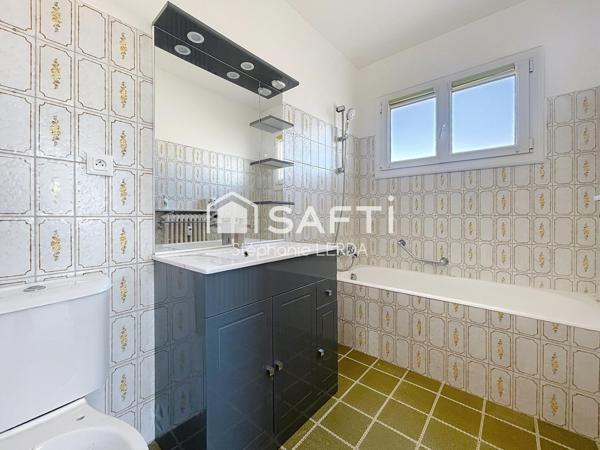 2P LUMINEUX PROCHE CENTRE VILLE