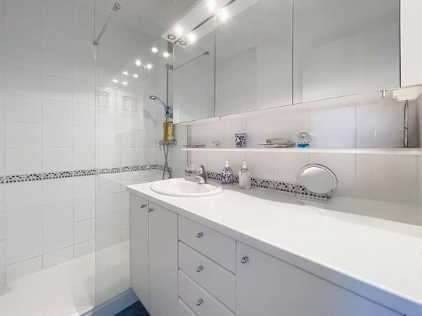 BOULOGNE - SILLY GALIÉNI - 60M² - 3 PIÈCES - 2 CHS